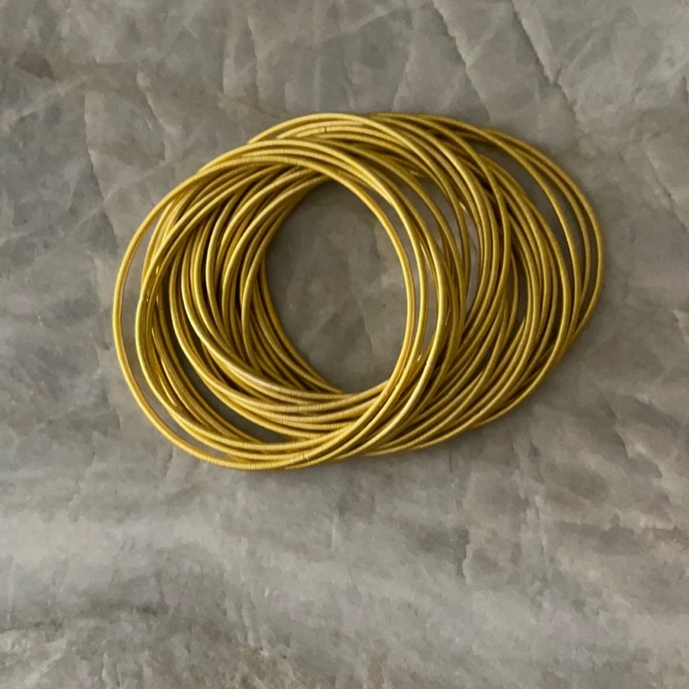 Guitar gold string bangles